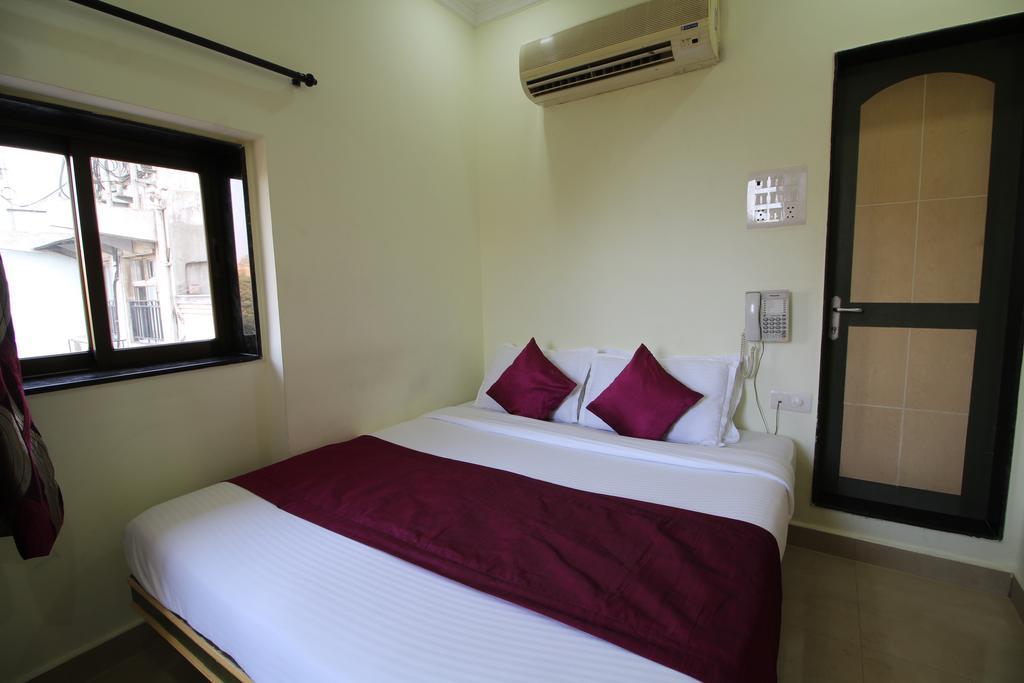 Hotel City Palace Mumbai Ngoại thất bức ảnh