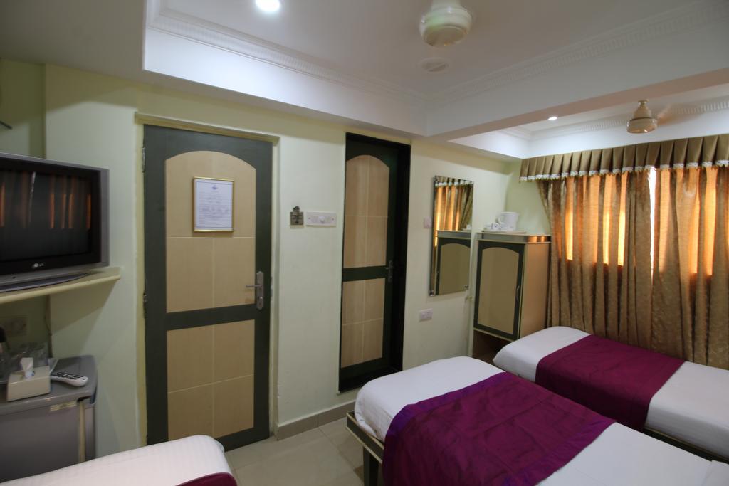 Hotel City Palace Mumbai Ngoại thất bức ảnh