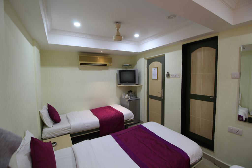Hotel City Palace Mumbai Ngoại thất bức ảnh