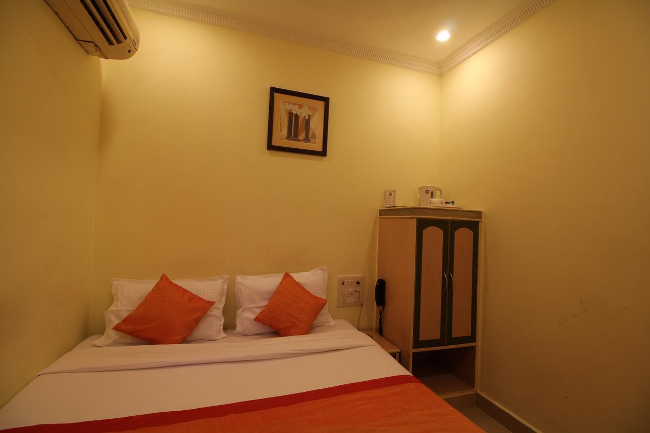 Hotel City Palace Mumbai Ngoại thất bức ảnh